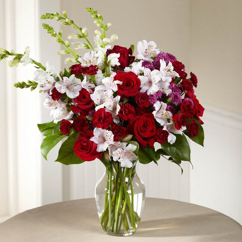 Dramatic Effects Bouquet (As Shown)