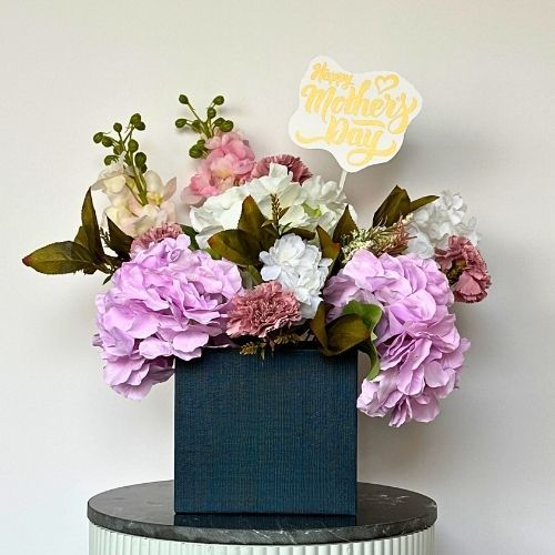 Motherâ€™s Day Lavender Garden Box