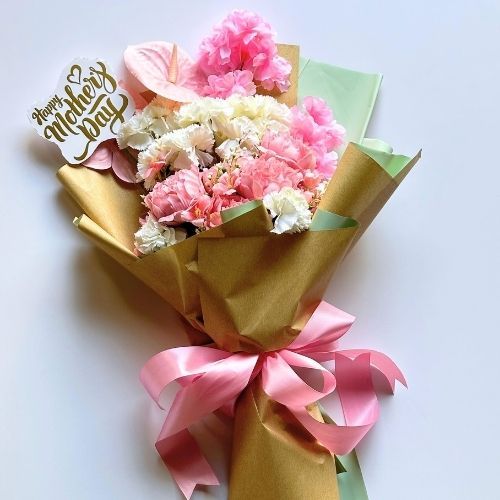 Golden Pastel Motherâ€™s Day Bouquet