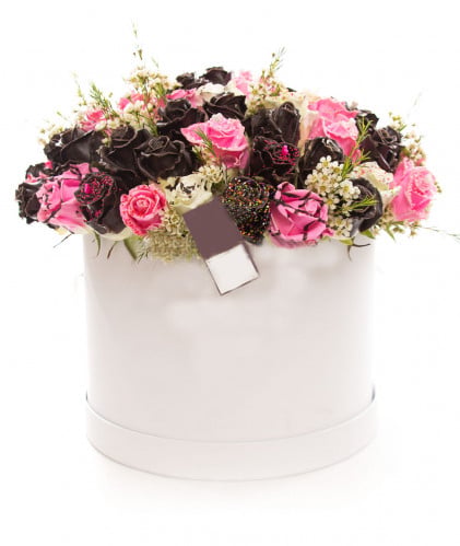 Luxury Box With Chocolate Roses