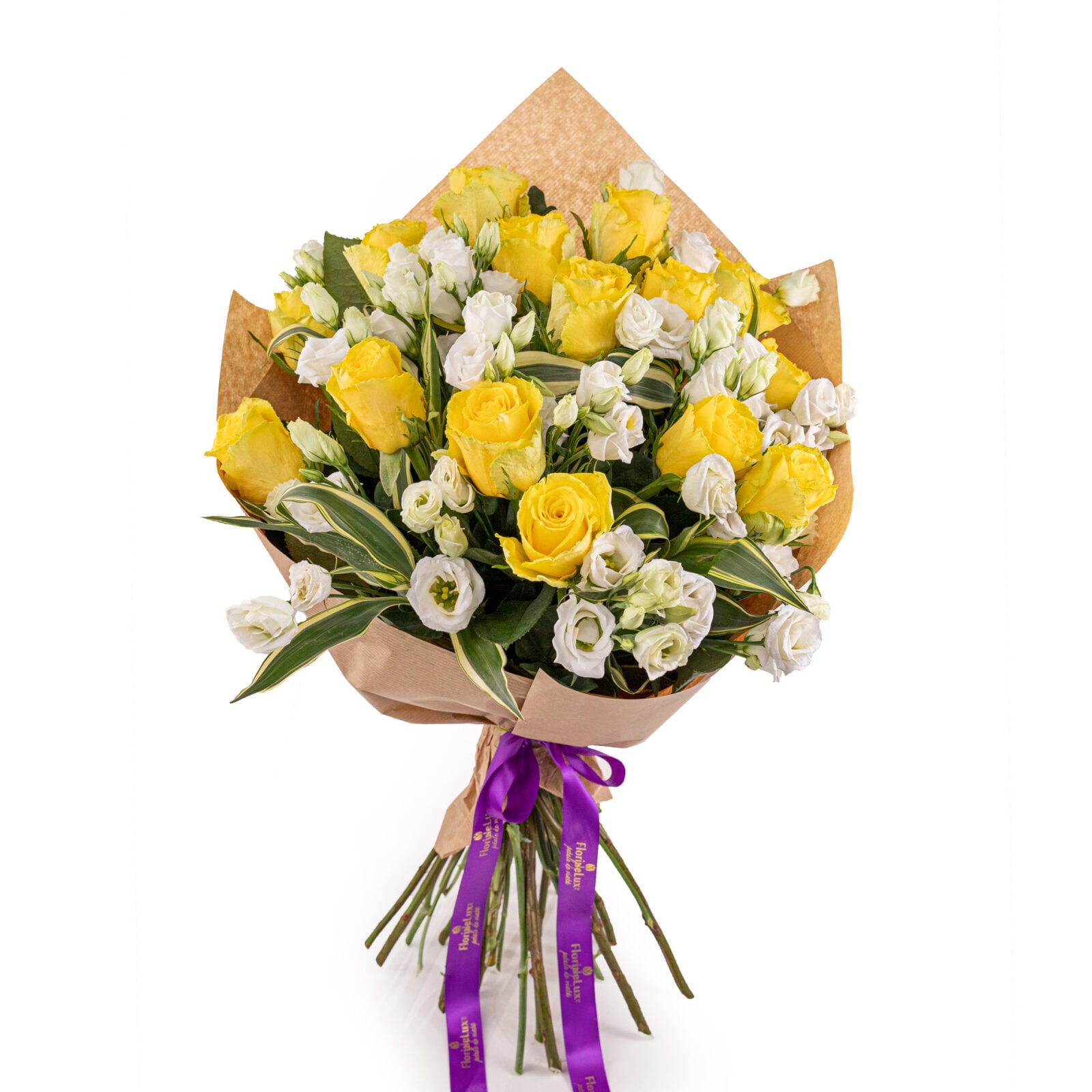 Unique bouquet of roses and lisianthus (Standard)