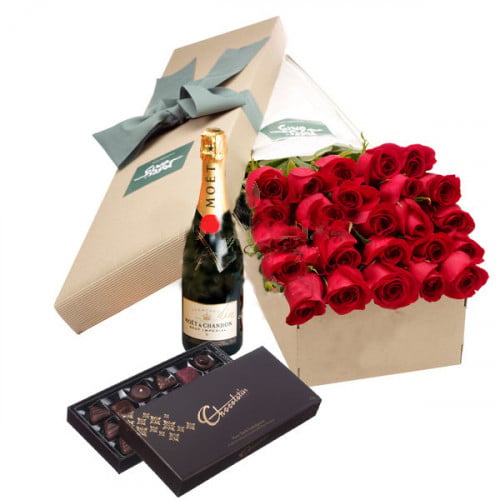 Luxurious Gift For Her - Flowers To Romania (Standard)
