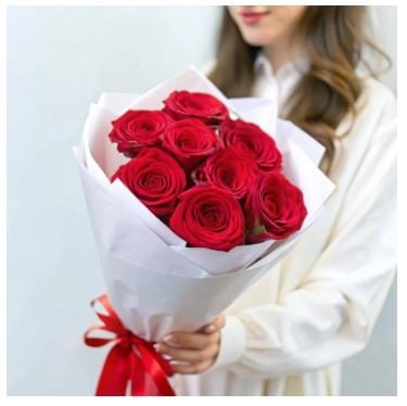 9 Red Roses