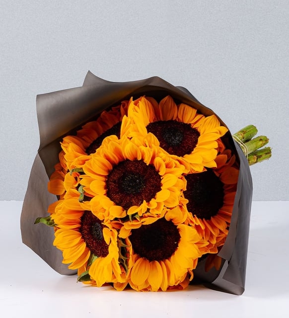 Bouquet of 10 Sunflowers