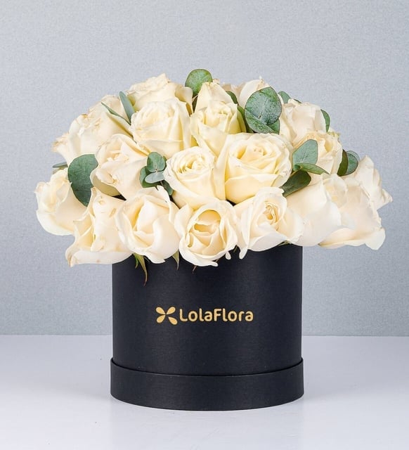 Jumbo White Roses Box