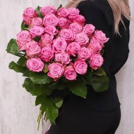 Pink Beauty (27 Roses)