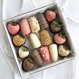 Chocolate Dates With Mixed Toppings