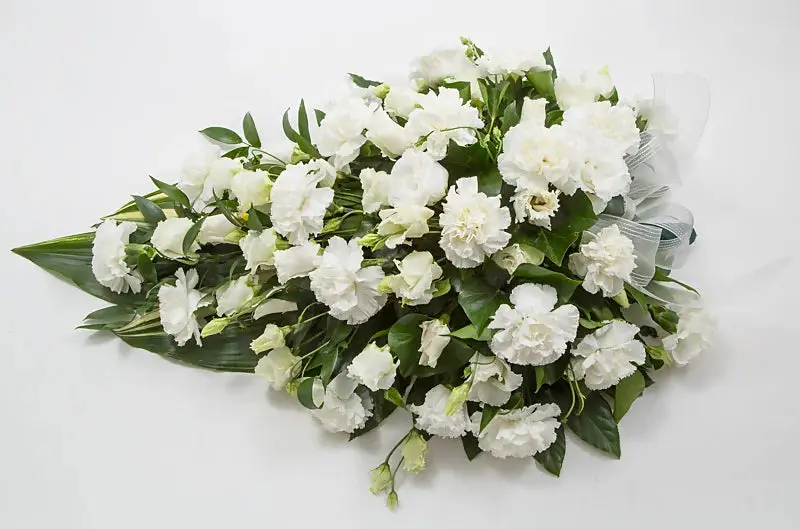 Hautavihko, neilikka ja eustoma
