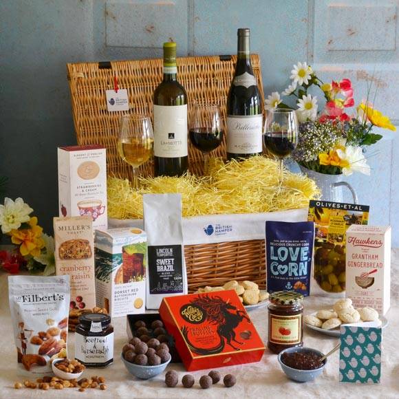 Royale Banquet Food and Wine Hamper