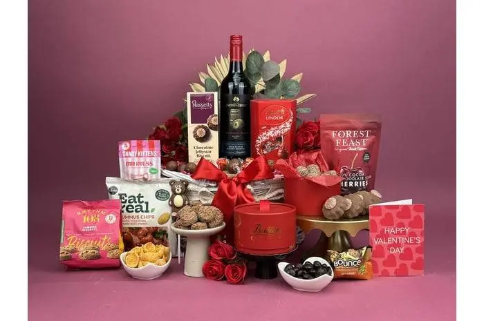 Valentine's Day Red Hot Wine Gift