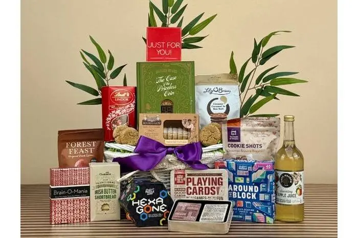 Puzzle Mania Gift Basket