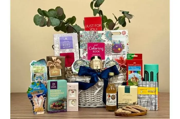 The Cozy Gift Basket