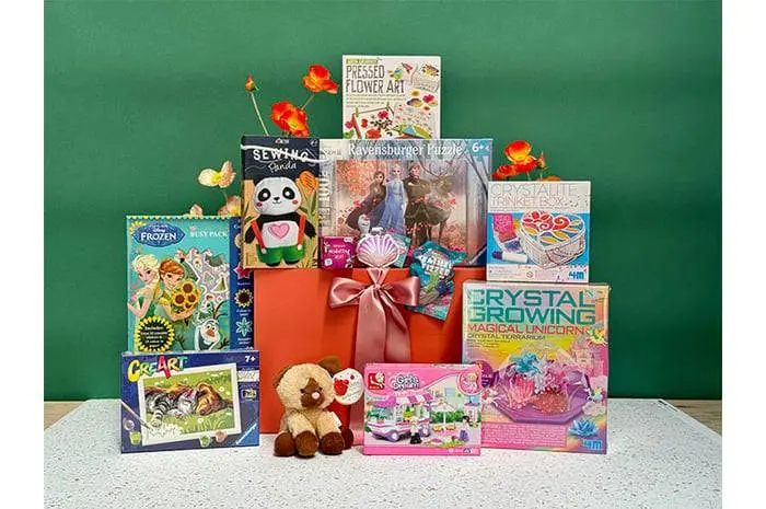 Fantastic Fun Girl Gift Basket Age 6-8