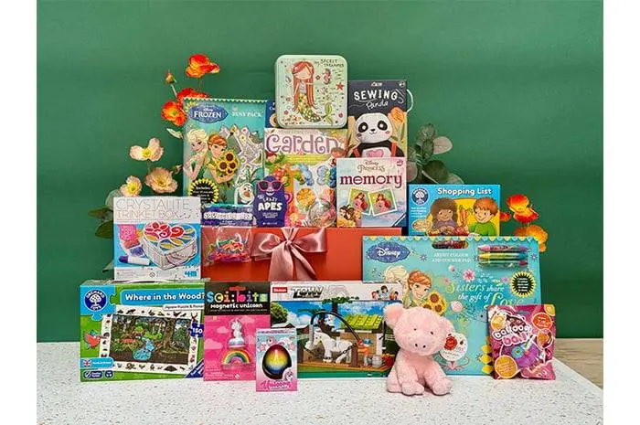 Fun Favourites Gifts For Girls Hamper Age 5-7