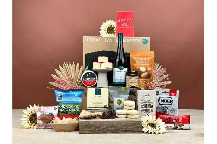 Silky Spicy Pinot Hamper