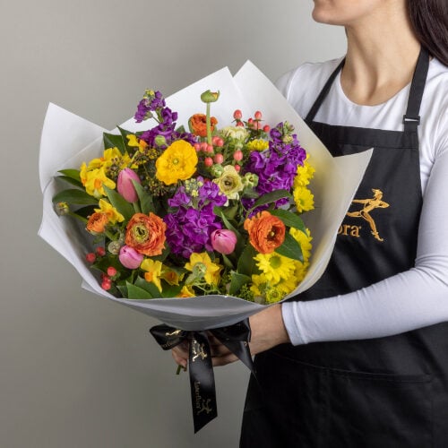 Winter Spring Florist Choice Bouquet (Standard)