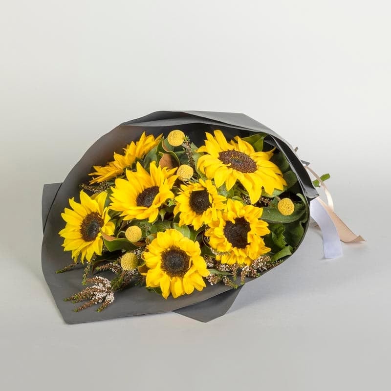 Leo Flowers