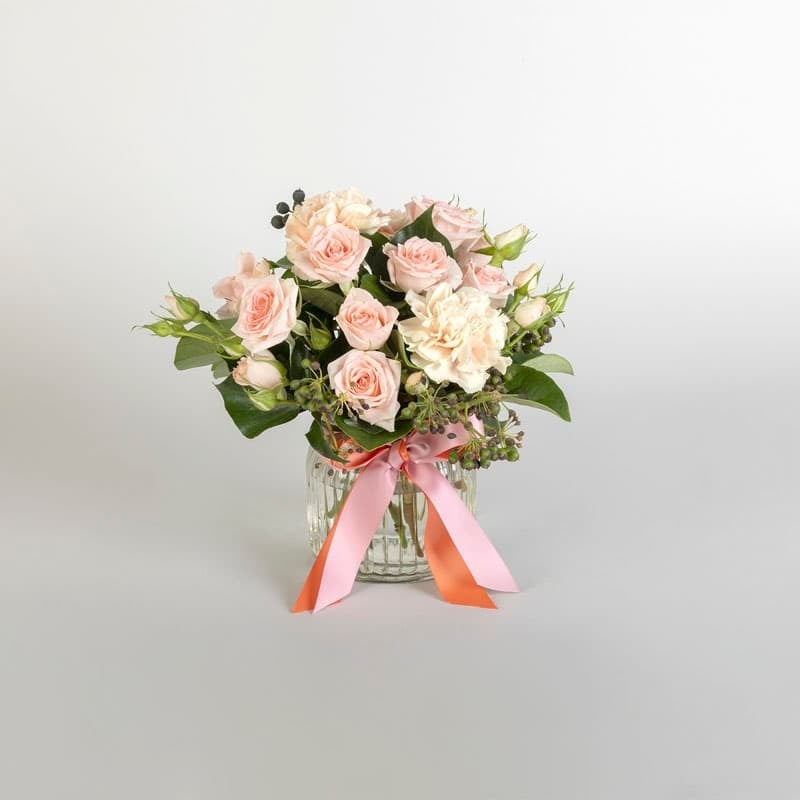 Pink Rose Posy (Standard)