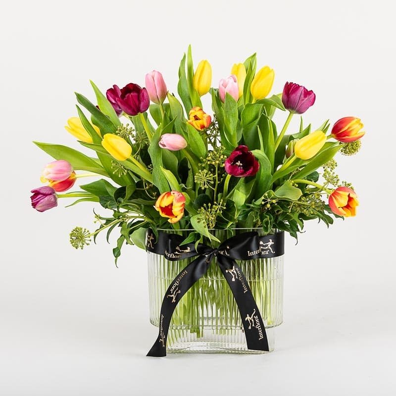 Tulips En Masse