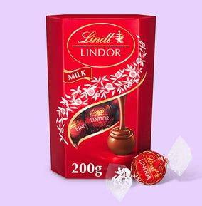 Lindt Lindor Milk Chocolate Truffles Box 200g