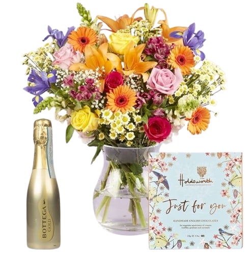 Luxury Birthday Bouquet Gift Set with Chocs and Fizz