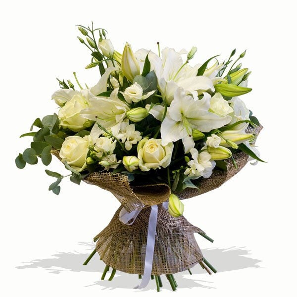 roses lilies and whiteflowers (Medium)