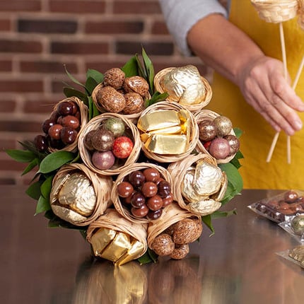 Chocolate Bouquet (11 baskets)