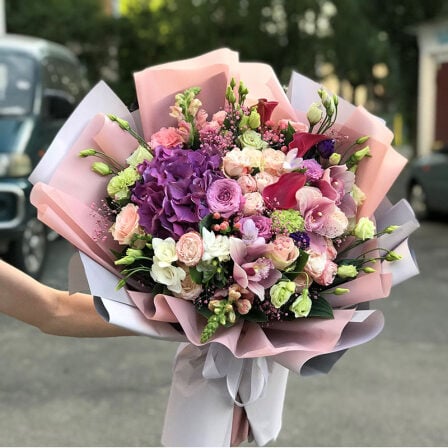 Bright bouquet of exotic | size L (Usual)