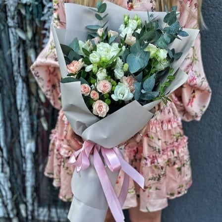 Bouquet of flowersAnastacia