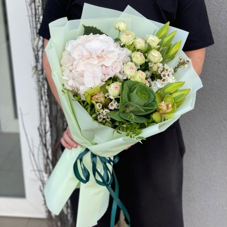 Author's bouquet of flowers «Veronica» (Usual)