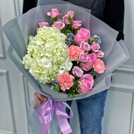 Author's bouquet of exotic "Alexandra" (Usual)