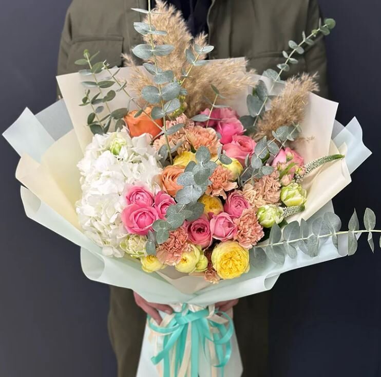Author's bouquet from the florist "Сamilla" (VIP)