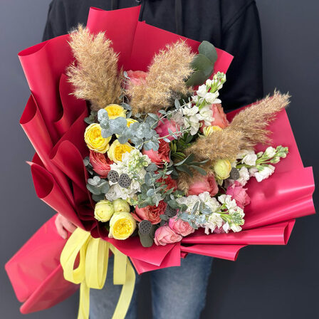 Author's bouquet from the florist "Olivia" (Usual)