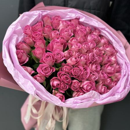 71 Kenyan roses assorted