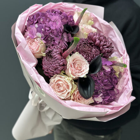 Author's bouquet of flowers "Naomi" (Usual)