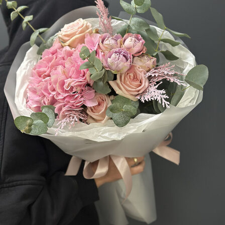Author's bouquet of flowers Blush (Usual)