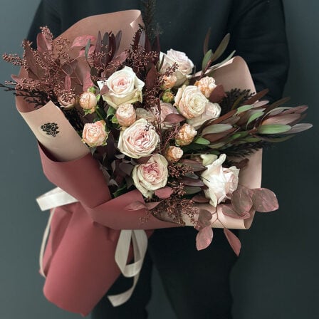 Author's bouquet of flowers Aurora (Usual)
