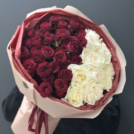 Author's bouquet of roses "Dual Harmony" (Usual)