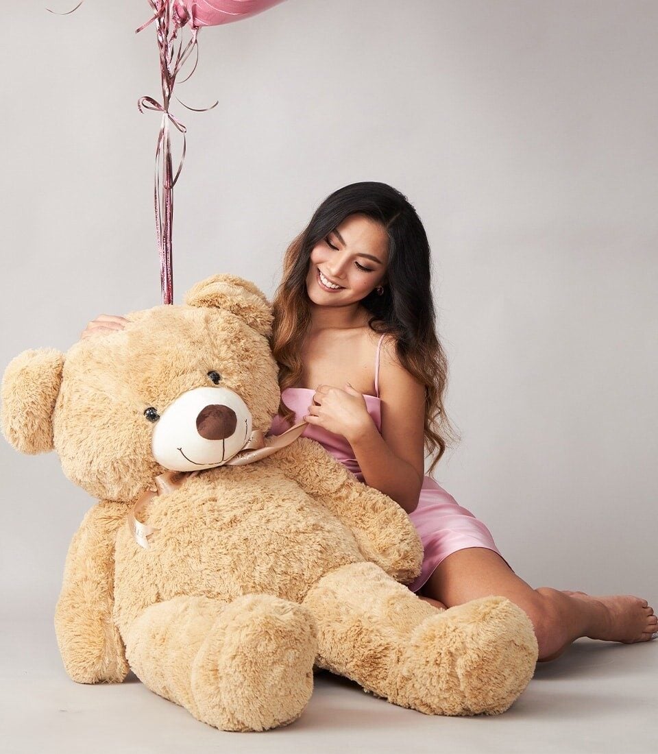 Giant Teddy & Pink Heart Balloons Set
