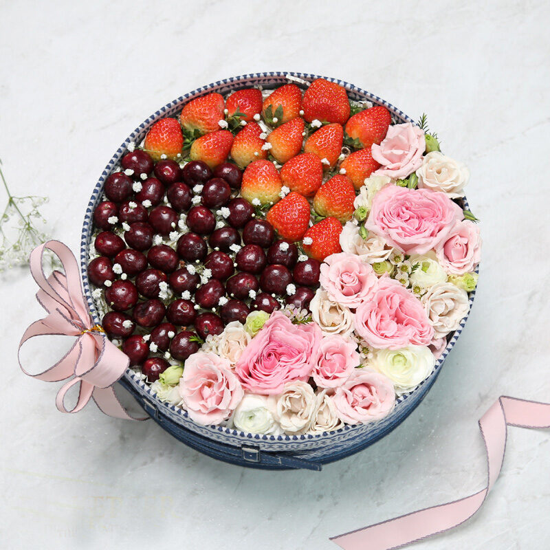 Fresh Cherry & Strawberry Gift Basket