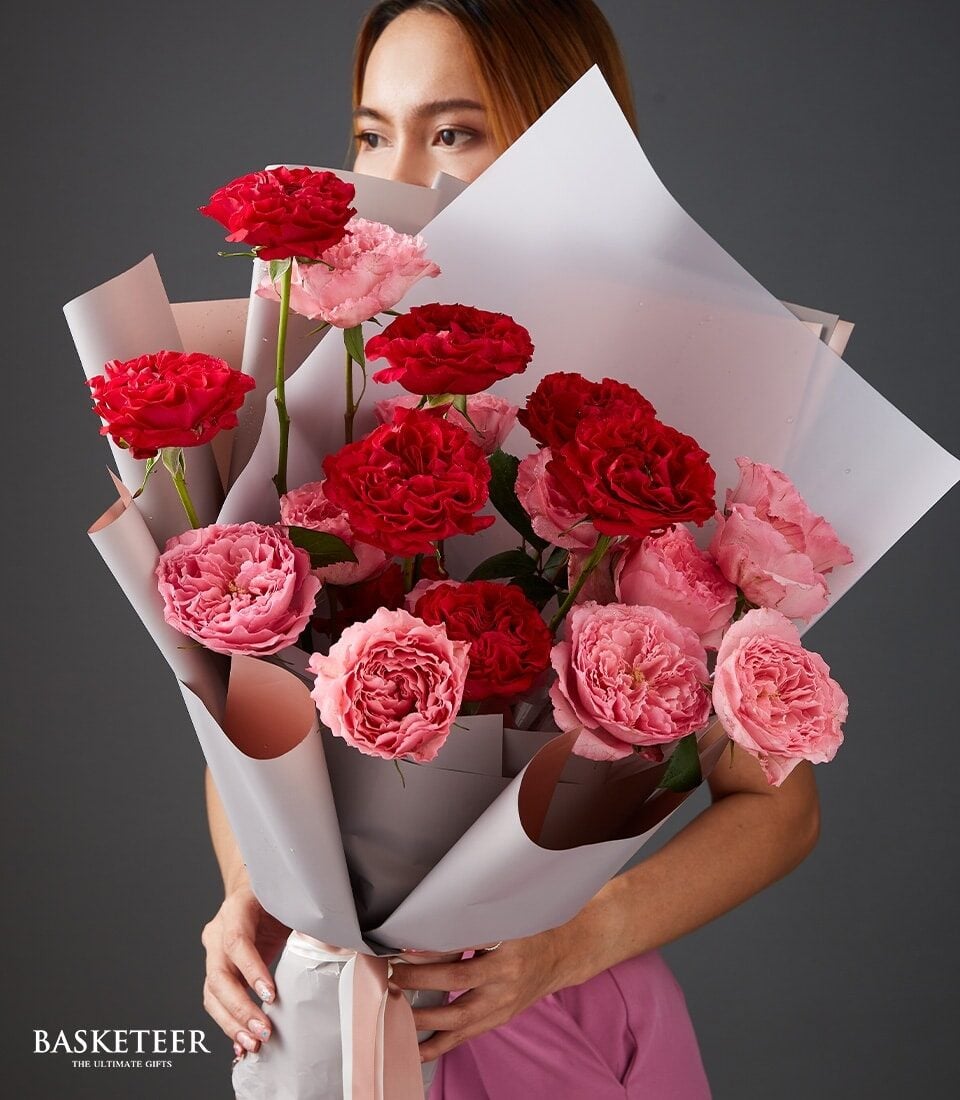 Sweet Mayra's Hot Pink and Mayra Pink Roses Bouquet