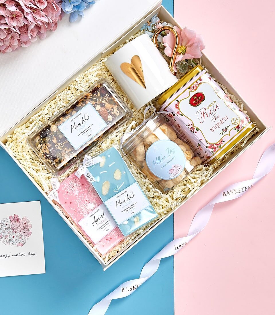 Elegant Mother's Day Gift Collection