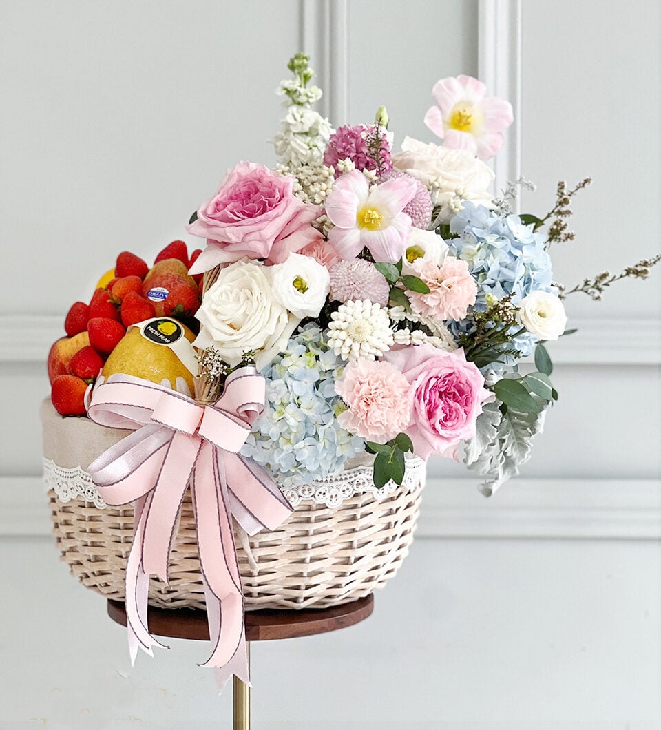Fruit and Flower Gifts Basket