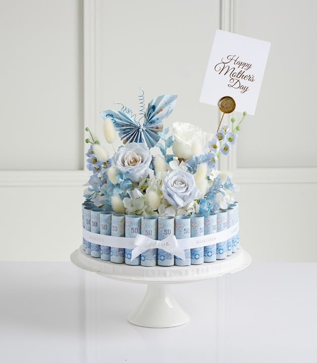Blue Rose Money Bouquet Cake