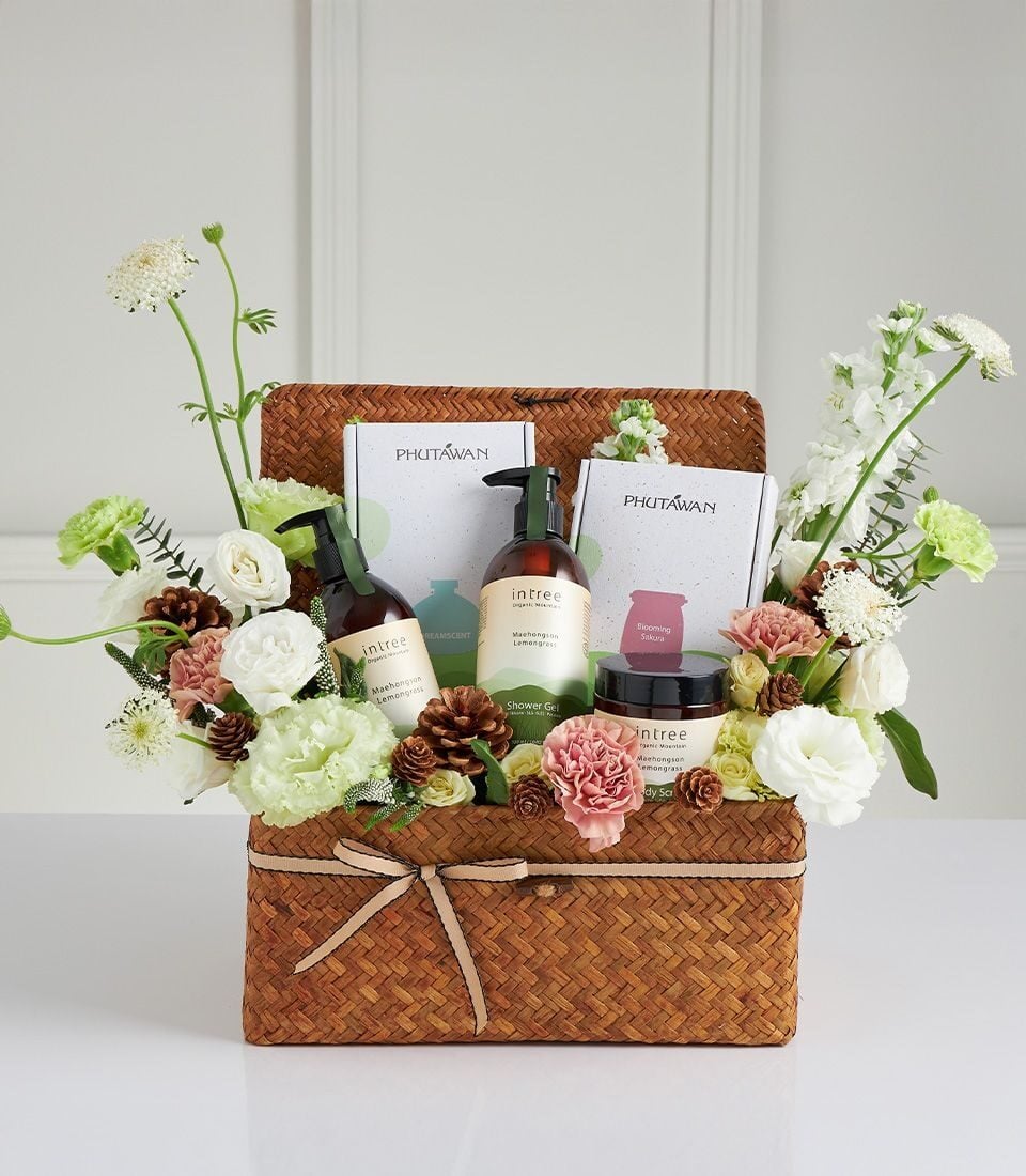 Intree Lemongrass Premium Spa Hamper