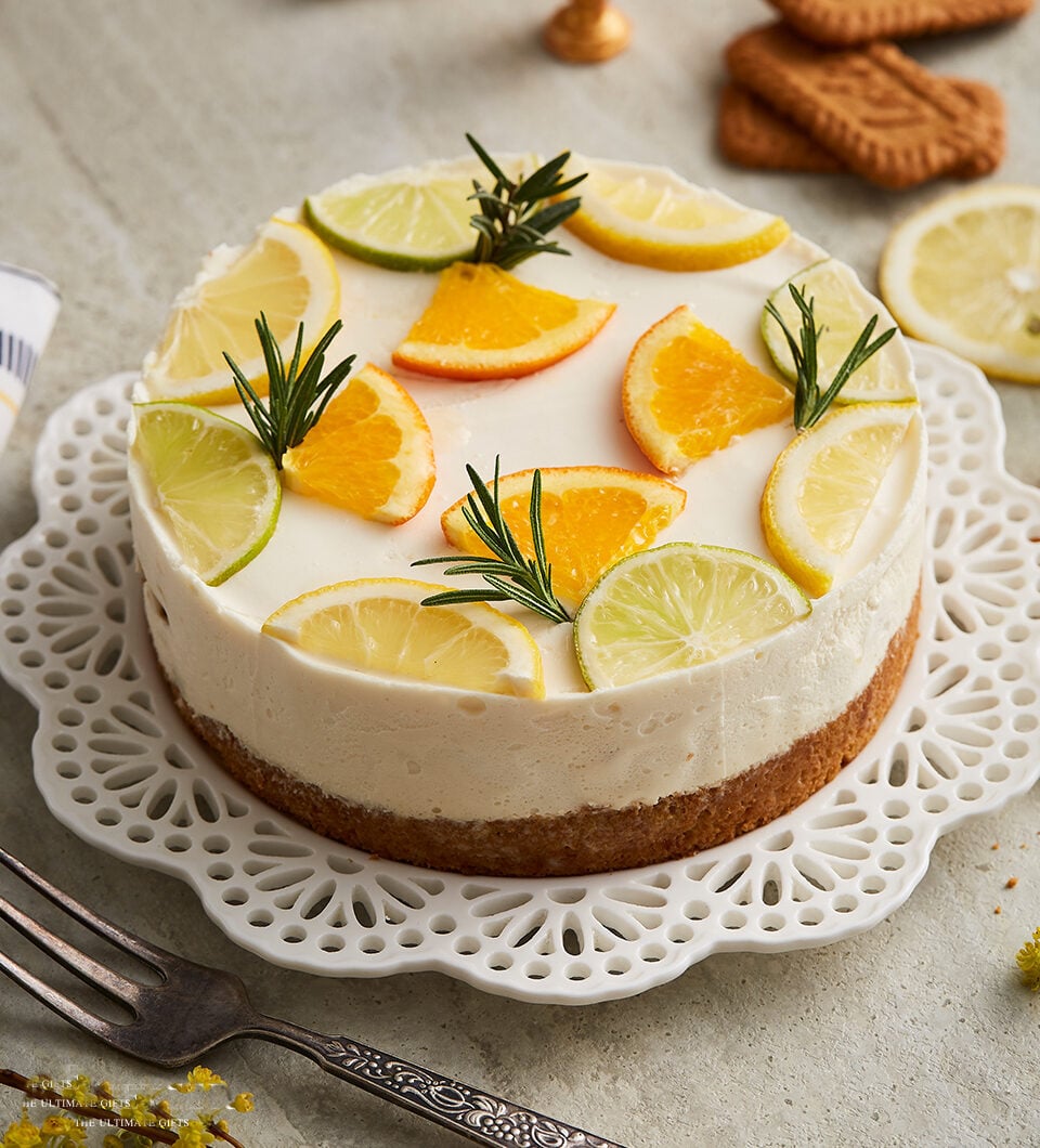 Honey lemon yogurt cake