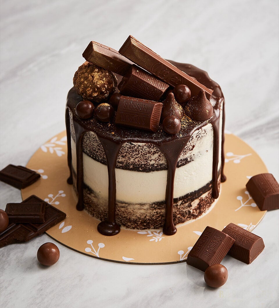 Mini cake semi-naked frosting milk chocolate drip assorted chocolate sweets