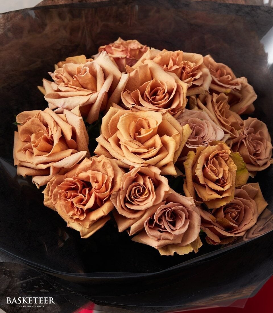 Toffee Dream Rose Bouquet (S ( 8 Stem of Maine Roses ))