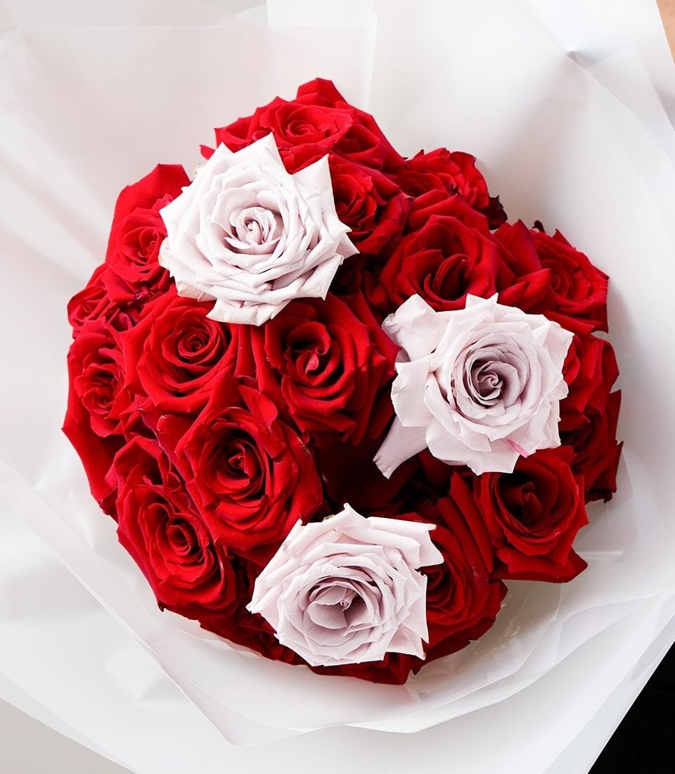 Romantic Red Roses Bouquet