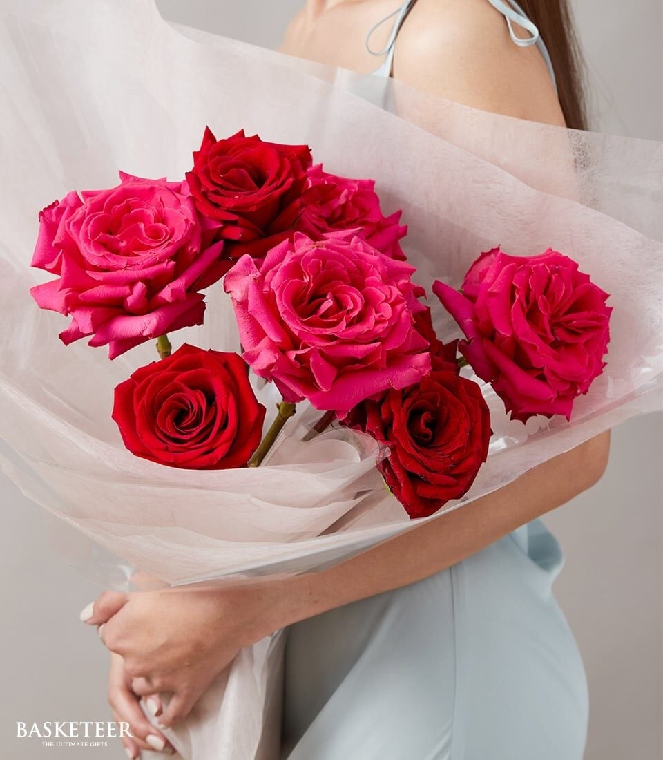 Elegant Pink & Red Rose Bouquet